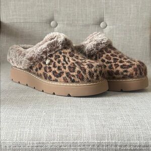 BOBS from Skechers Leopard Print Faux Fur Clog Slippers - Tan/Brown